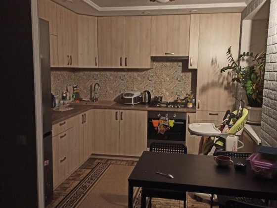 Семь Ветров, трёхкомнатная квартира с новым ремонтом, продажа Конотоп