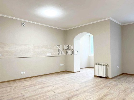 Продається однокімнатна квартира в центрі міста. Кам'янець-Подільський