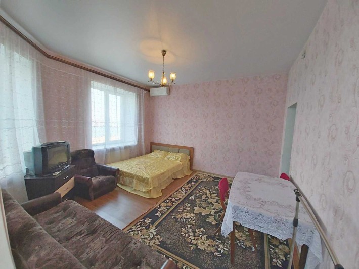 Продам трехкомнатную квартиру в новом доме, Черноморск - фото 1