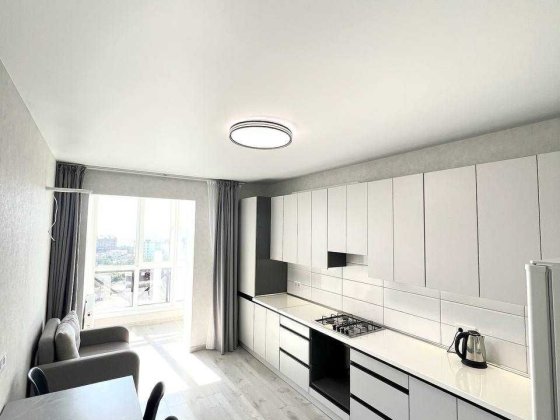 Сучасна 1к к-ра,новий ЖК,паркомісце,індивідуальне газове опалення! Черноморск