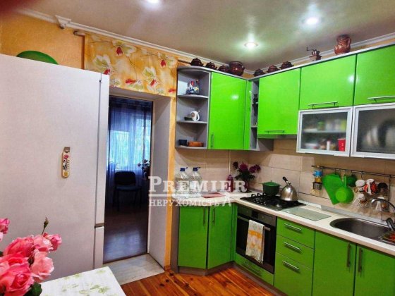 У продажу 3 кімн. квартира у м. Чорноморськ Черноморск