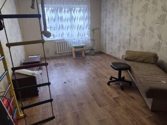 Продам 2-х кімнатну квартиру на Гастелло Коростень