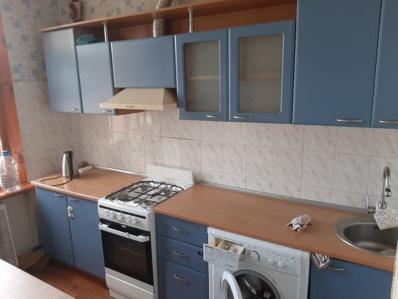 Сталинка 2х комнатная в Центре Ул Академическая 34 Краматорск