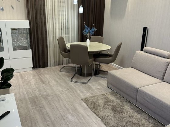 Продам комфортабельную 3-х комнатную квартиру в центре. Краматорск