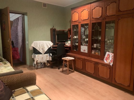 Продам двокімнатну квартиру в гуртожитку. Коцюбинське Коцюбинское