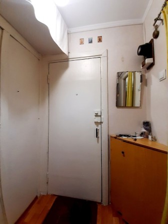 Продам 1-комнатную квартиру - фото 1