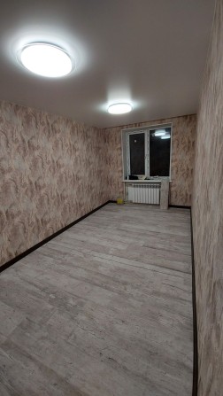 2 комн. 2эт5этажного на Даманском. Остапа Вишни - фото 1