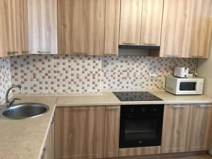 Атлант, евродвушка 40м2, автономное отопление! Торг есть, БЕЗ КОМИССИИ - фото 1