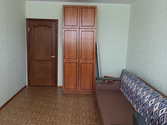 Квартира 3к з власним опаленням ТЕРМІНОВО Лозова