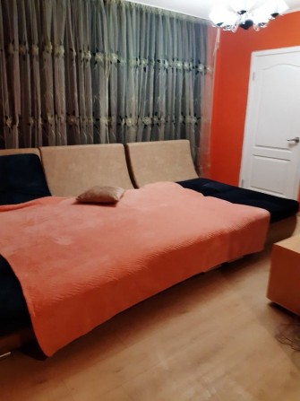 Продам 3-х кімнатну квартиру - фото 1