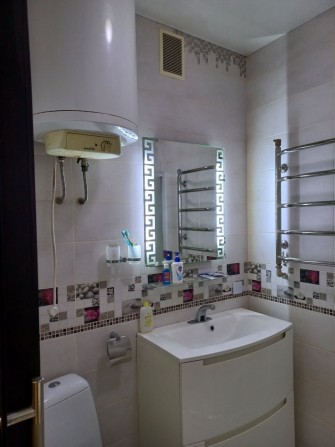 Продам 3 к.кв  в Люботине - фото 1