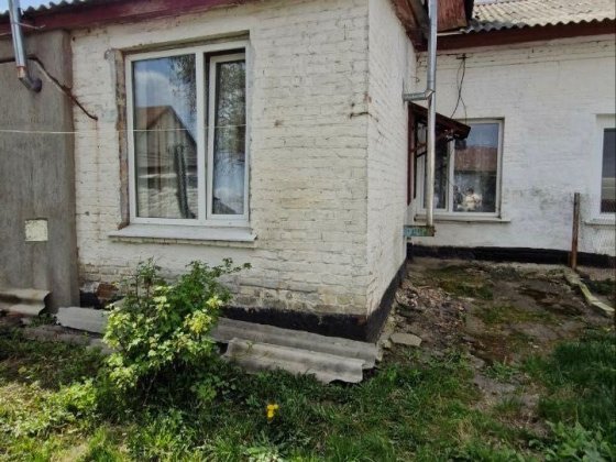 1 кімнатна жеківського типу , по вул. Прикордонників Лубны