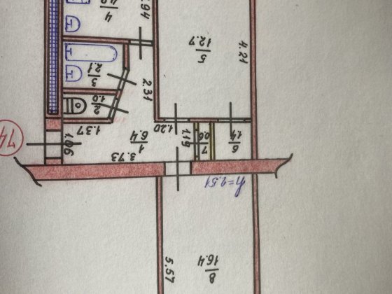 Продам 2х комн квартиру на 1 микр Лозова