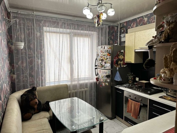 Продам 3-х комнатную квартиру - фото 1