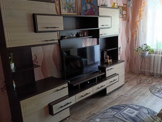 Продаж 2-кім. квартири Лозовая