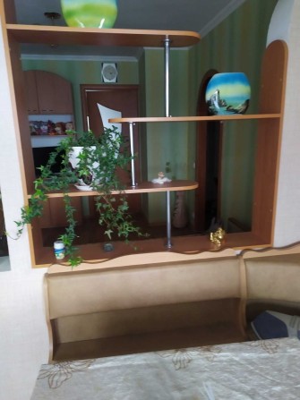 Продам уютную двухкомнатную квартиру - фото 1