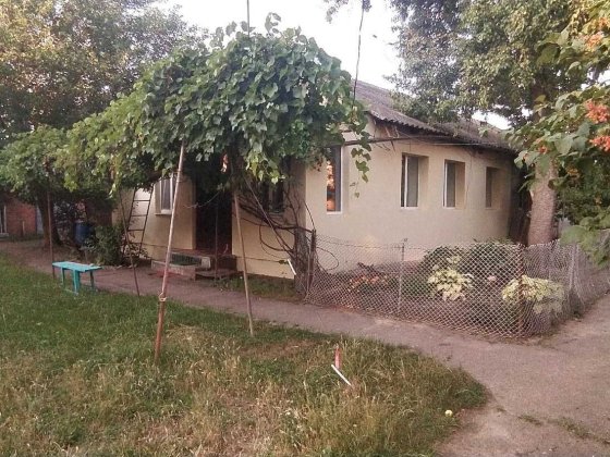 Продам 3-кімнатну квартиру в приватному секторі Миргород