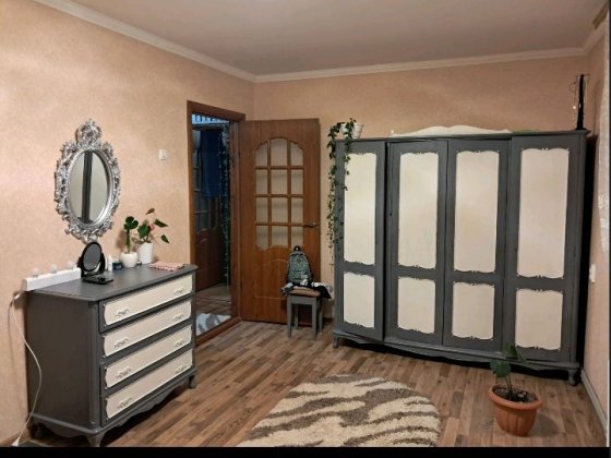 Продам квартиру 3 кімнати в центрі міста