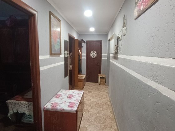 В Продажу  2- кімн  1 поверх Мукачево