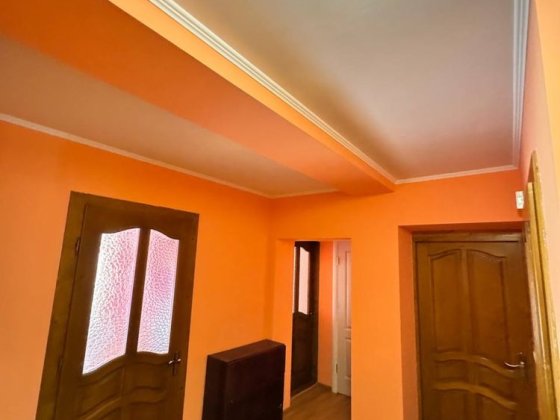 Продається 3-х кімнатна квартира Мукачево