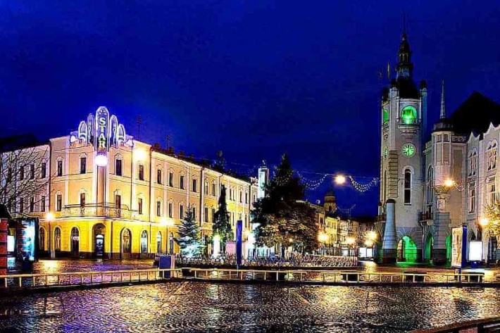 Квартира в центрі - фото 1