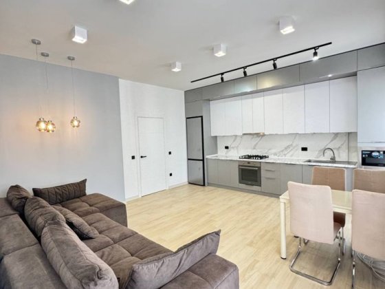 Продаж 3 кімнатної квартири неподалік центру міста Мукачеве