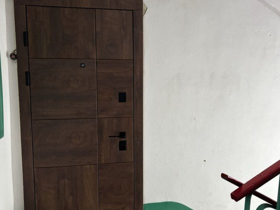 Продам 3х кімнатну квартиру Звягель