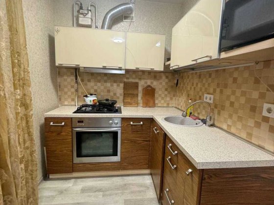 2 кімнатна 42м2 продаж квартири з ремонтом Обухов