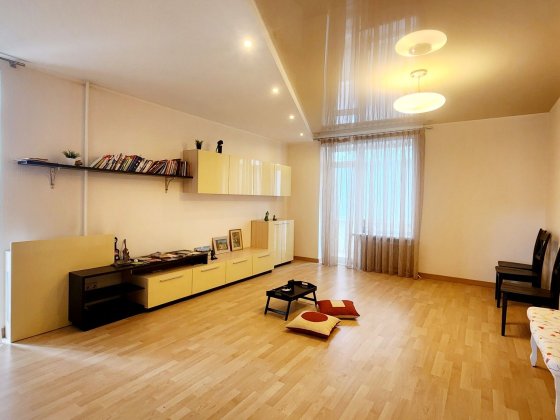 Продам 2х.квартиру м.Обухів р-н Сосновий Обухов