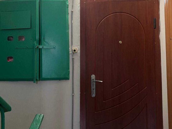 Продам однокомнатную квартиру на ПЗТО Павлоград