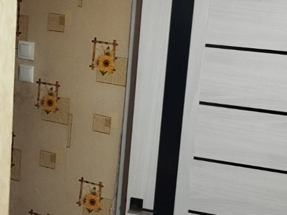 Продам квартиру двухкомнатная Павлоград