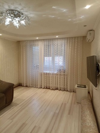 Продається 4-кімнатна квартира в районі Сороченець, м. Прилуки - фото 1