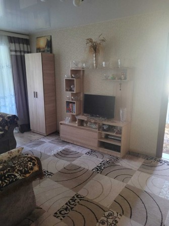 Продам затишну двокімнатну квартиру - фото 1