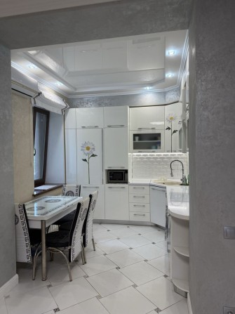 2-кімнатна квартира з індивідуальним дизайном і екслюзивним ремонтом - фото 1