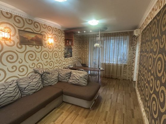 Продаж 4- х квартира Індивідуальне опалення Прилуки