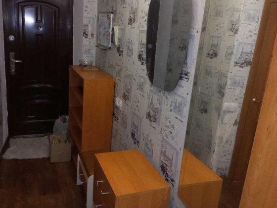 Продам двух комнатную квартиру Павлоград