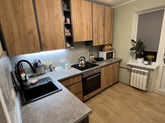 Квартира 3х комн-я,Пшс Е-Оселя Павлоград