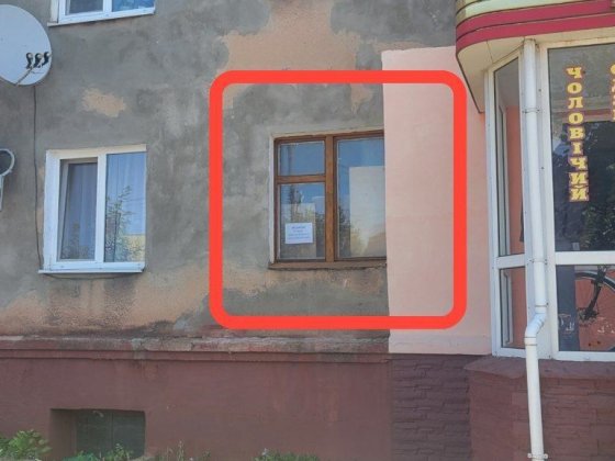 3-кімнатна квартира для бізнесу у центрі міста біля ринку Сарны