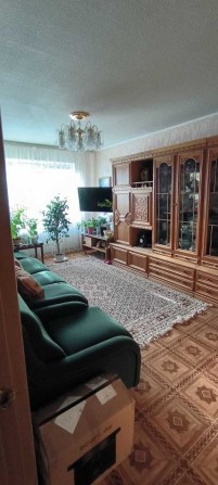 Продам трикімнатну квартиру - фото 1