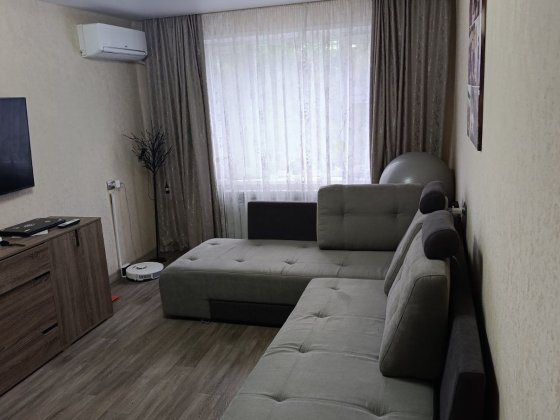 Продам 2-х кімнатну квартиру р-н СШБ Павлоград