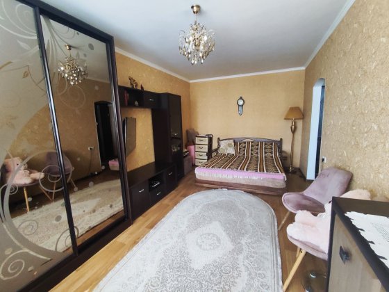 Продам 1 кімнатну квартиру Павлоград