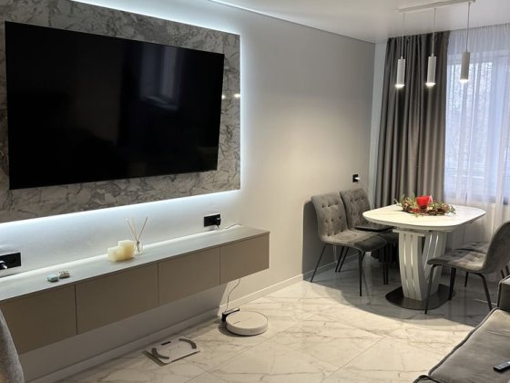 ПШС! Продам квартиру з новим ремонтом! Павлоград