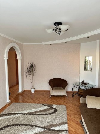 Продам 3-кімнатну квартиру. - фото 1