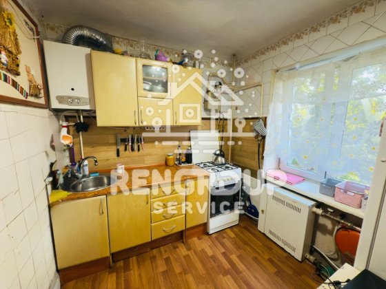 Продаж! Центр! 2-кімнатна квартира! Індивідуальне опалення! Смела