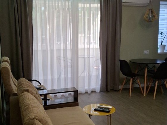 По сертифікату,постанові продам Центр 2 х кімнатну квартиру Павлоград