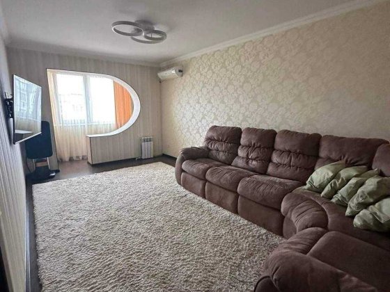 2-х кімнатна квартира  в центрі міста Павлоград