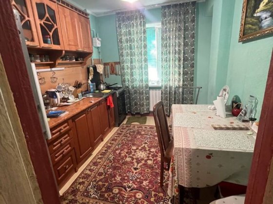 АН продаж трикімнатна квартира вул.Західнодонбаська Павлоград