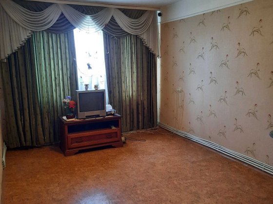 Продам 3-х комнатную квартиру Павлоград