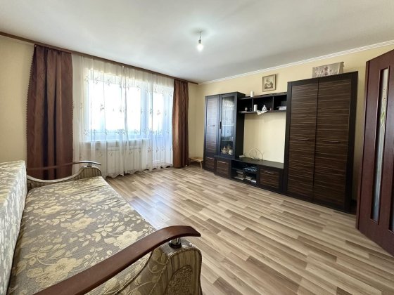 ЗНИЖЕНА ЦІНА! ПРОДАЖ 3 кімнатна квартира ЧЕСЬКОГО ПРОЕКТУ із ремонтом. Стрый