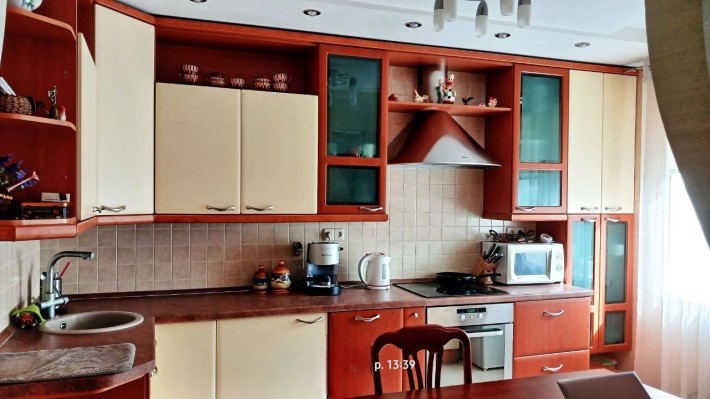 Продається 3х переп із 4х кім кв Самий центр 2/9 Можливо по сертіфікат - фото 1